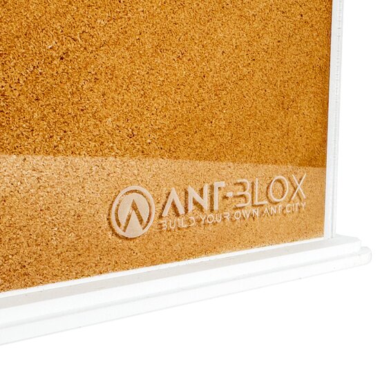 Pent House BROWN (nest 20x20x2)